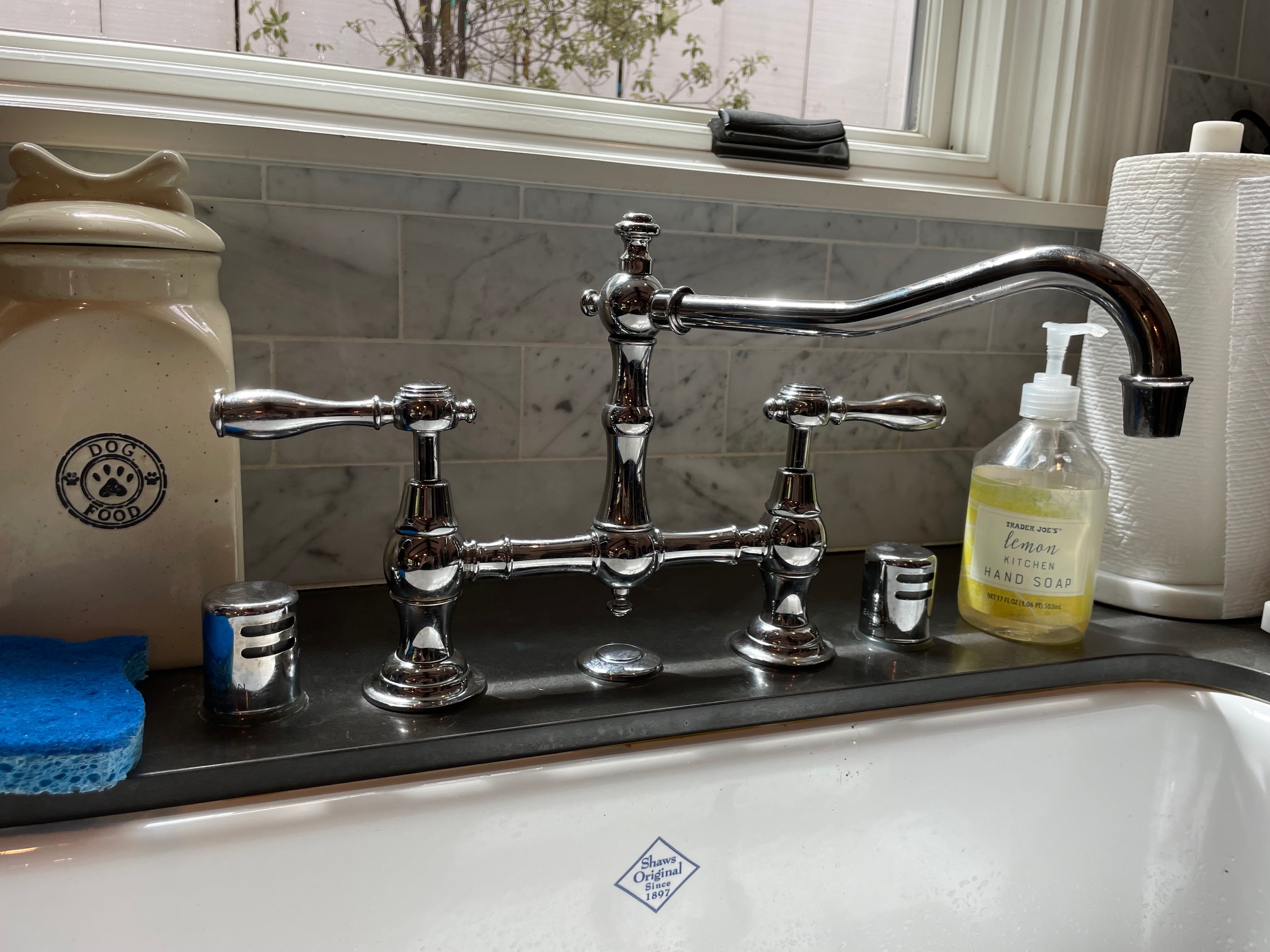 Traditional chrome kitchen bridge faucet